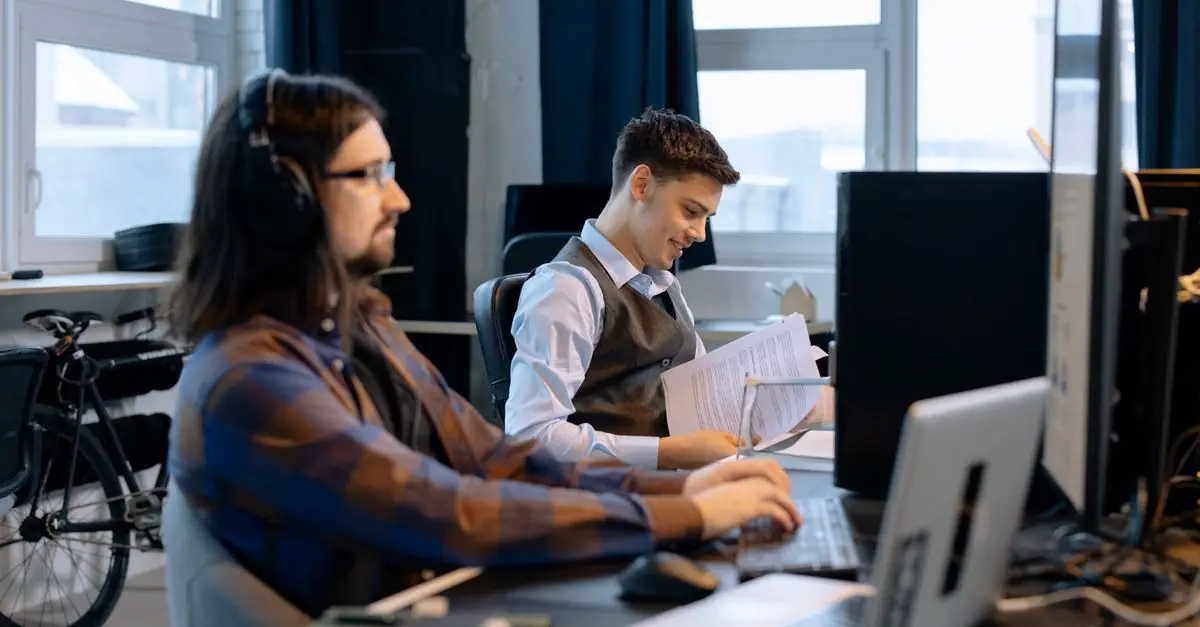 Les Clés pour Évaluer un Expert en Informatique