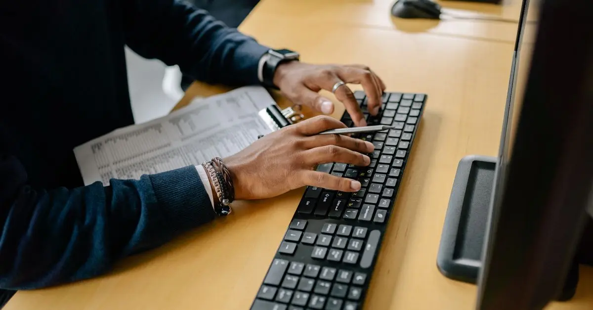 Les Étapes Clés pour Évaluer la Compétence d'un Expert Informatique