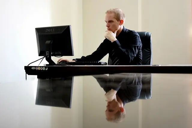 Comment Évaluer l'Efficacité d'un Expert Informatique