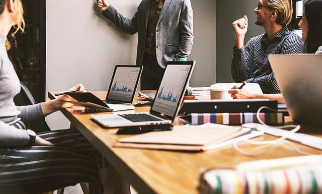 Les Meilleures Pratiques pour Mettre en Place une Stratégie IT