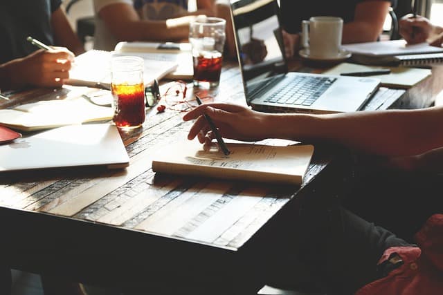 Les Clés pour Évaluer l'Expertise d'un Spécialiste Informatique