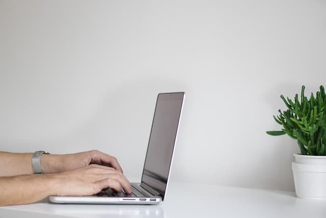 Comment Évaluer l'Impact des Technologies Émergentes