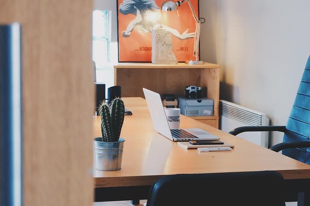 10 Questions à Poser Avant d'Engager un Expert Informatique