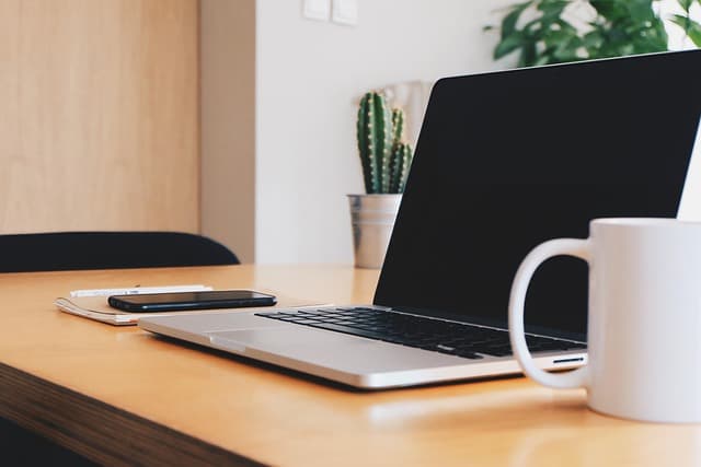 Comment Évaluer les Coûts de Maintenance Informatique